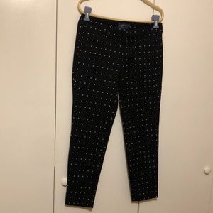 Old Navy Black/White Polka Dot Pixie Pants Women’s Size 4 Regular